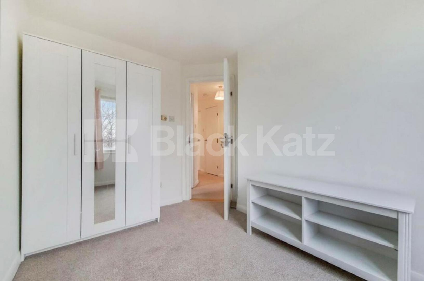 2 bedroom property within walking distance to Kings Cross Station  Bunning Way, Islington