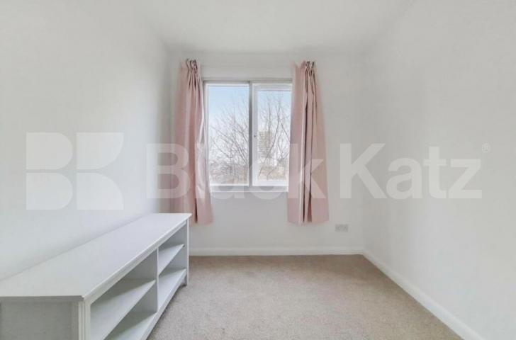 2 bedroom property within walking distance to Kings Cross Station  Bunning Way, Islington