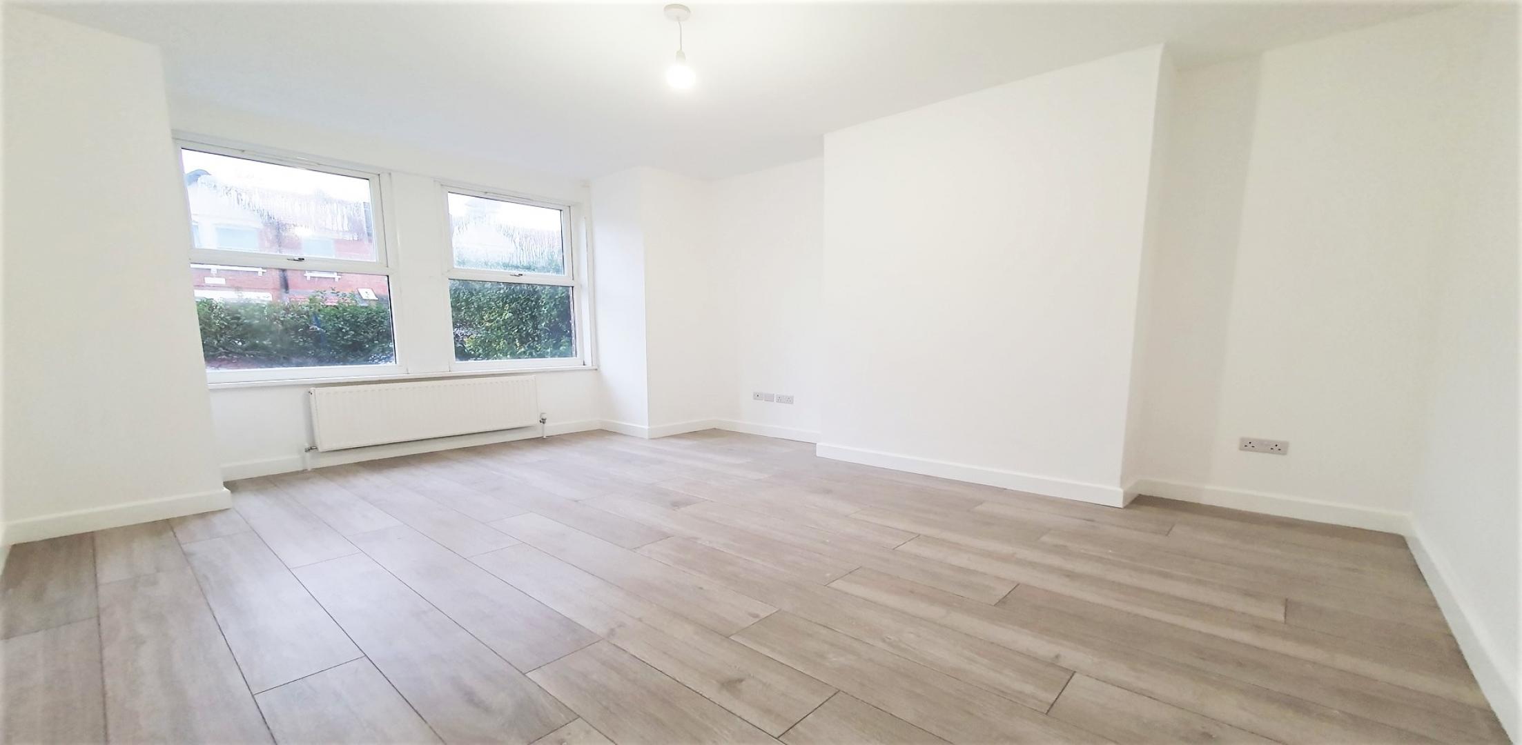 			2 Bedroom, 1 bath, 1 reception Apartment			 Deacon Road , DOLLIS HILL