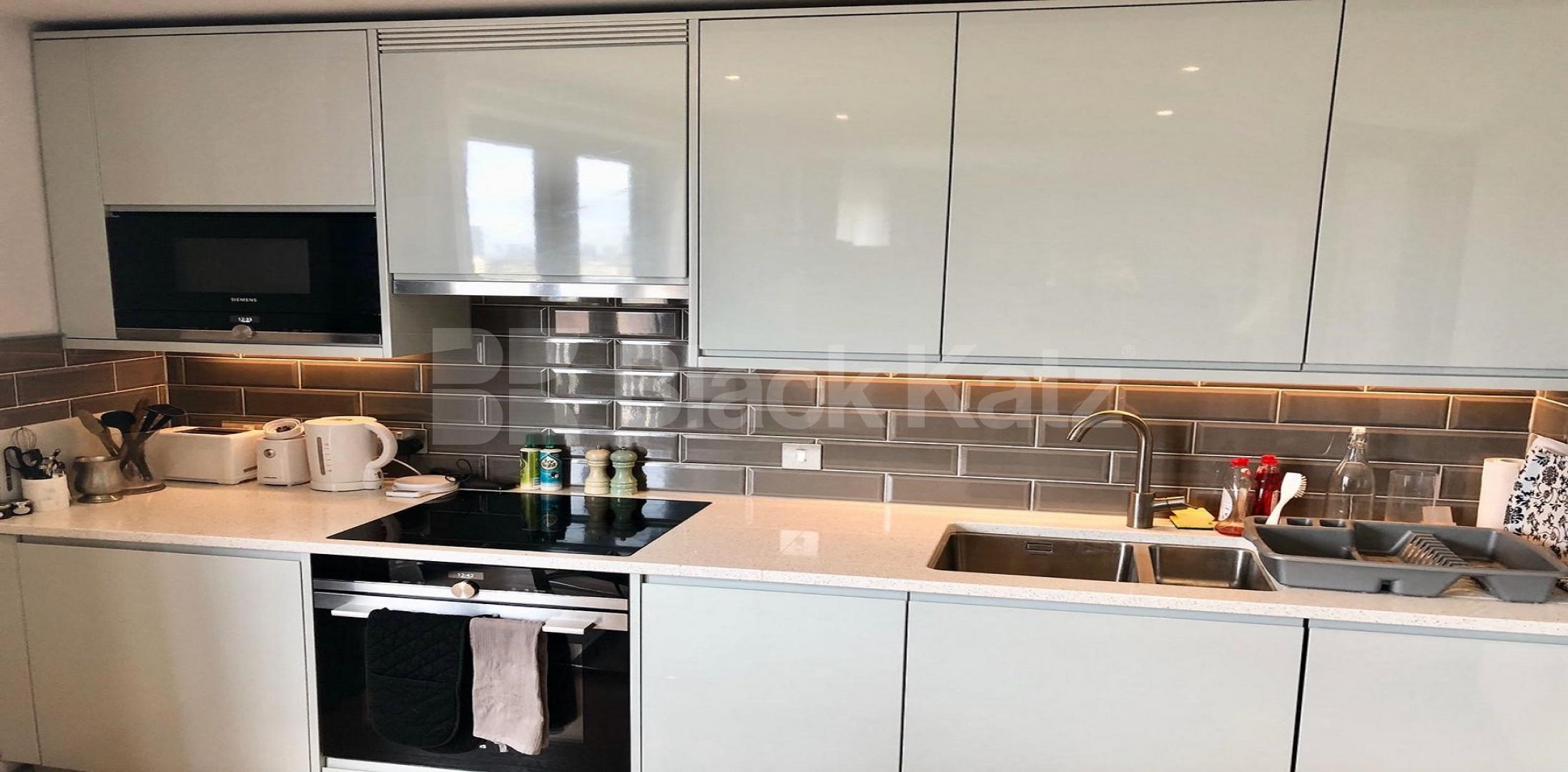 			NEW INSTRUCTION, Studio Apartment, 1 bath, 1 reception Penthouse			 Cummings House - 11 Chivers Passage - Ram Quarter, Wandsworth