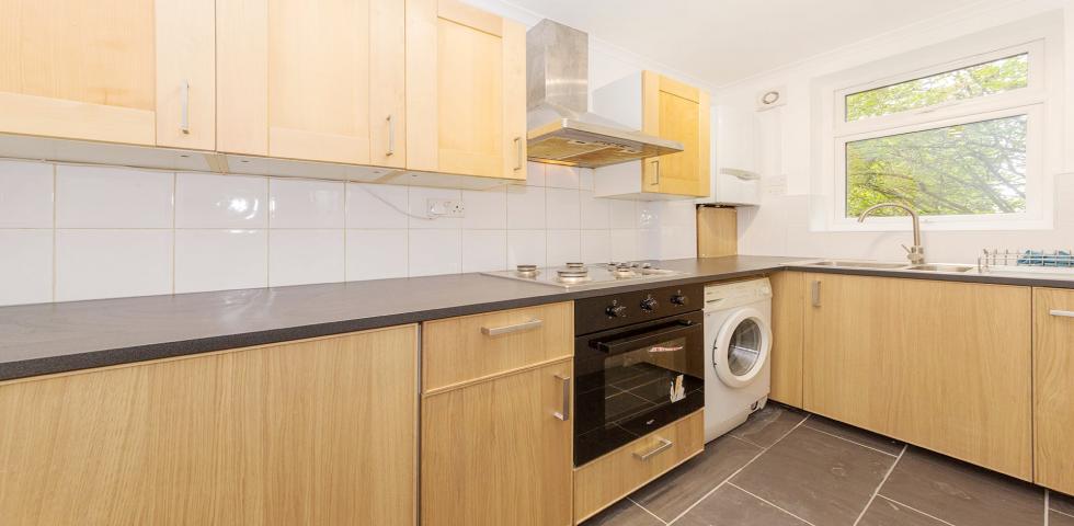 			1 Bedroom,  bath, 1 reception 			 Dartmouth Road, Kilburn