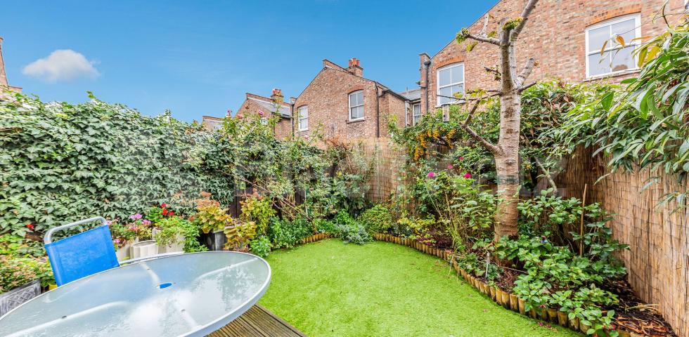 			Great 2 bedroom House!, 2 Bedroom, 1 bath, 1 reception Maisonette			 Lymington Avenue, Wood Green