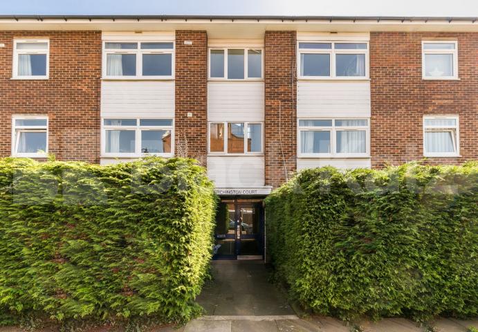 			Great Location!, 2 Bedroom, 1 bath, 1 reception Flat			 Crouch Hall Road, Crouch End