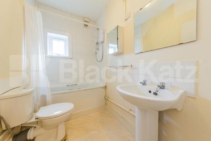 Refurbished 1 bedroom property on the borders of Camden & Holloway  Camden Road, Holloway