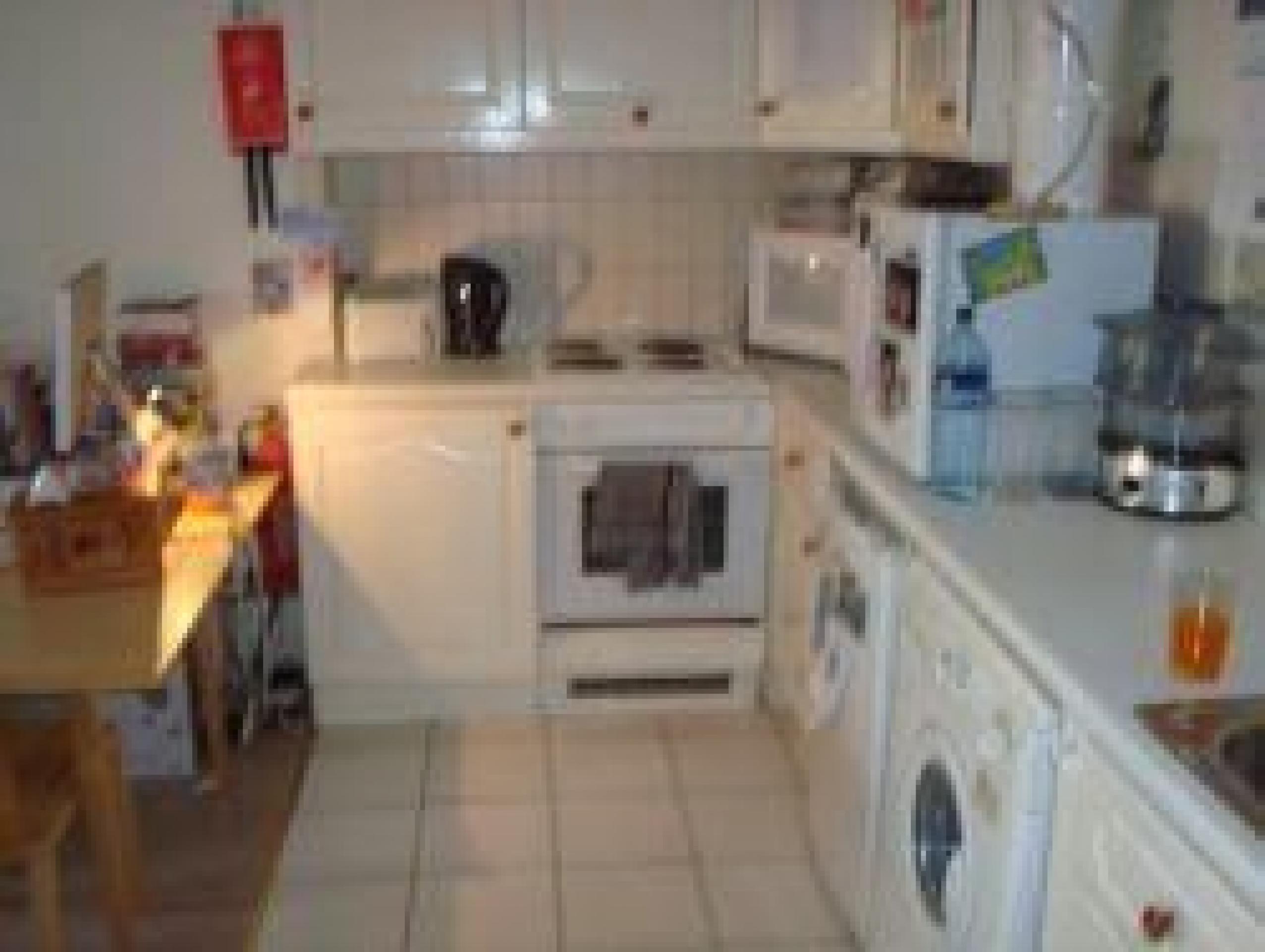 			Studio Apartment, 1 bath, 1 reception Flat			 Sutherland Avenue, MAIDA VALE W9