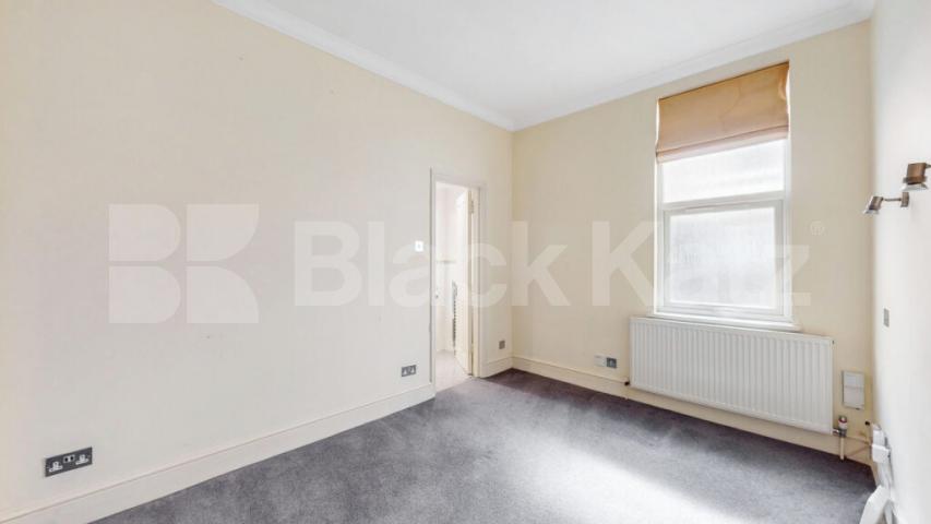 Spacious two double bedroom with high ceilings set in period conversion Belsize Park Gardens, Belsize Park