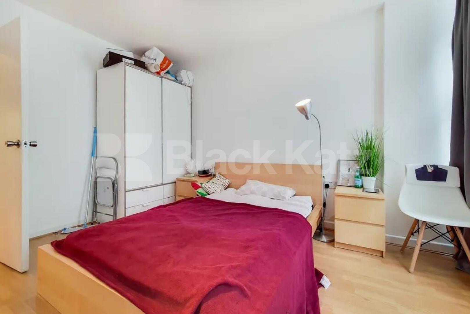 3 double bedroom property perfect for sharers Royal College Street, Camden