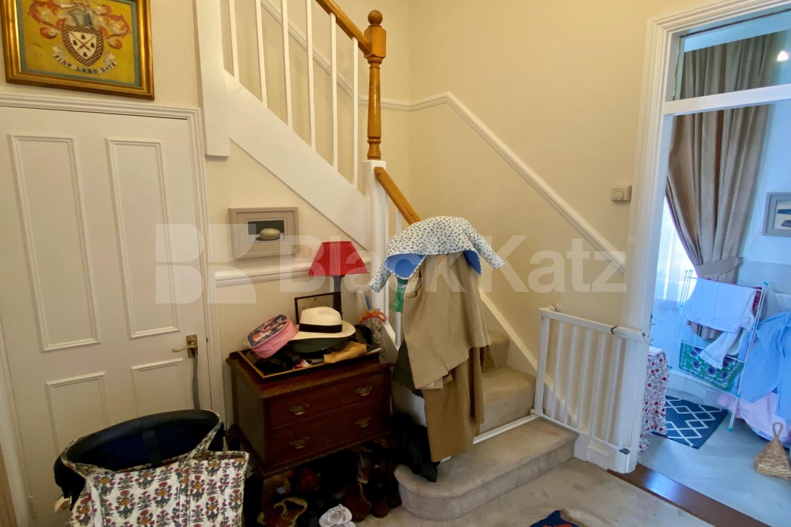 Spacious spilt level two bedroom flat beaming with character Alderney Street, Pimlico / Victoria
