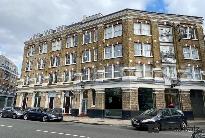 Flooded with natural light extremely large open plan studio  Marshalsea Road, Borough