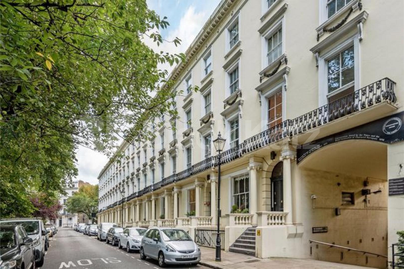Spacious two bedroom property located near Bayswater / Paddington Porchester Place, Paddington