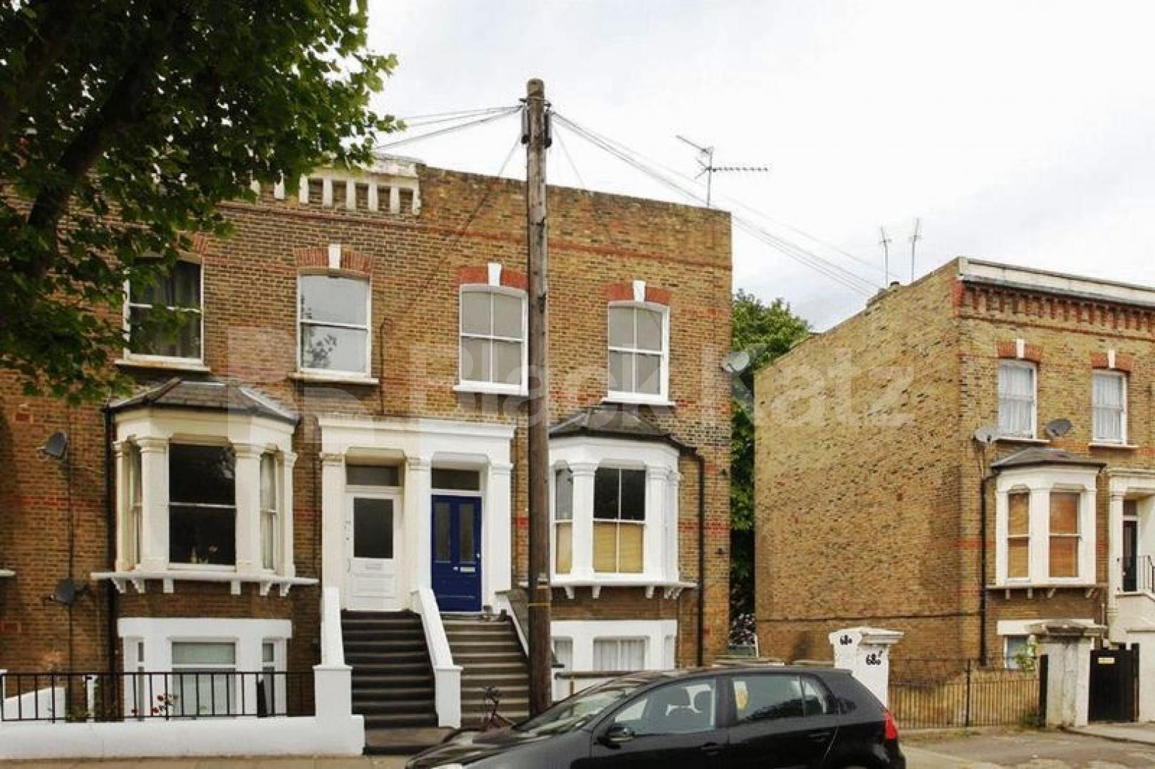 			LET!, 2 Bedroom, 1 bath, 1 reception Flat			 Ashmore Road, MAIDA VALE