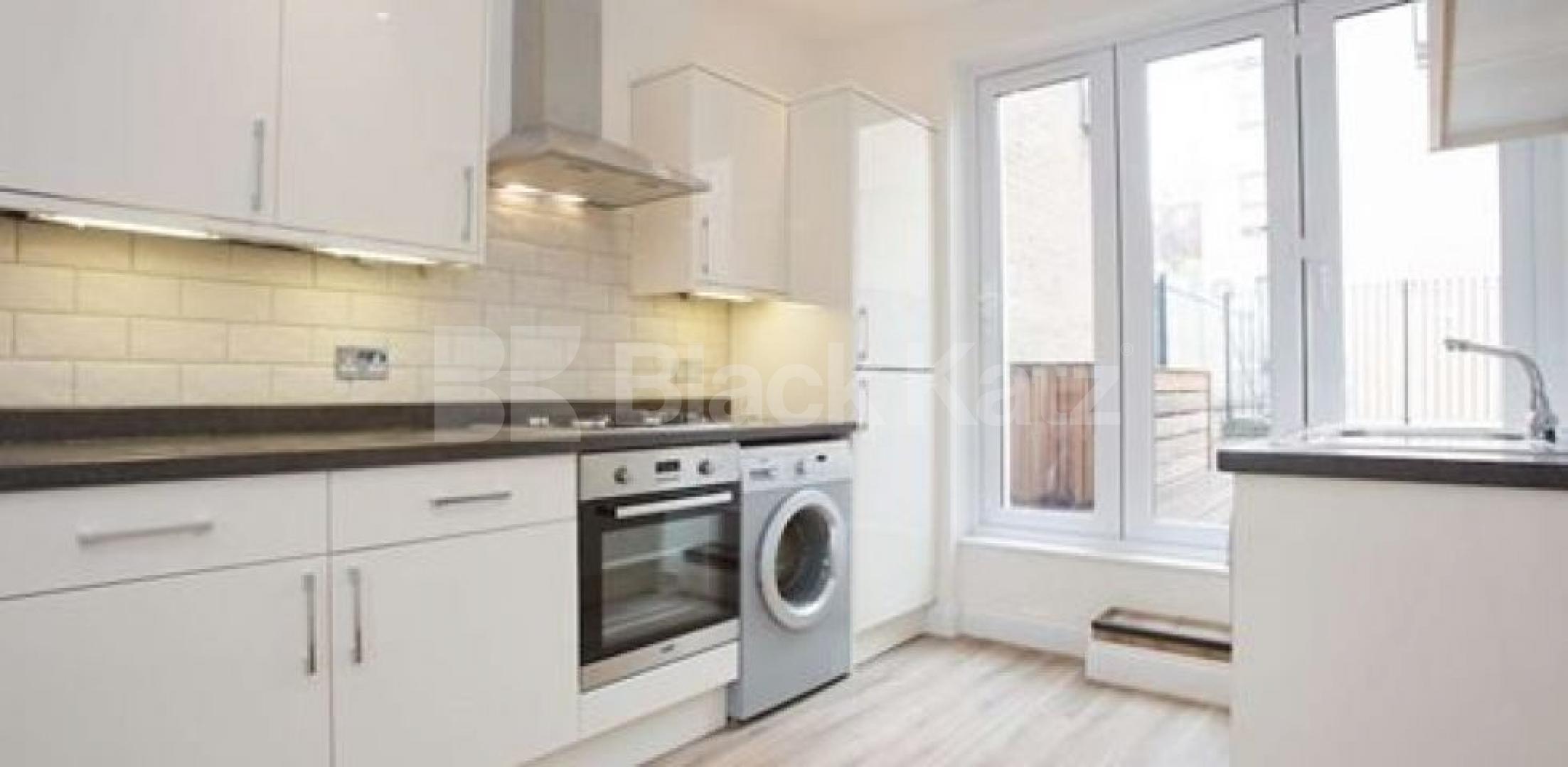 			1 Bedroom, 1 bath, 1 reception Flat			 Camden Road, CAMDEN