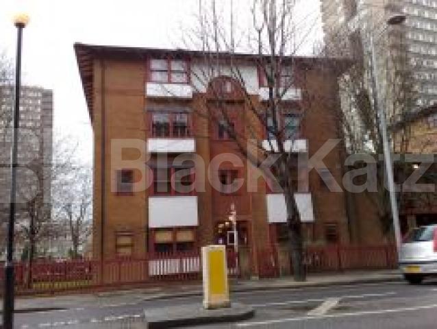 			Studio Apartment, 1 bath, 1 reception Studio			 Bramley Road, LADBROKE GROVE W10