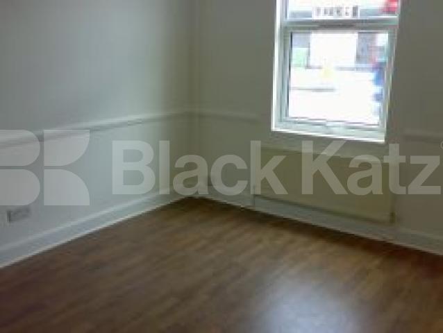 			new instruction, 2 Bedroom, 1 bath, 1 reception Flat			 Malden Road, Belsize Park