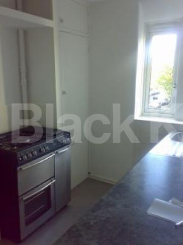 			new instruction, 1 Bedroom, 1 bath, 1 reception Flat			 Aberdeen Place, St Johns Wood