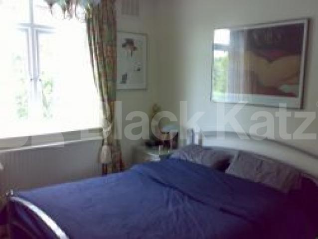 			New Instruction, 1 Bedroom, 1 bath, 1 reception Flat			 Maida Vale, Maida Vale