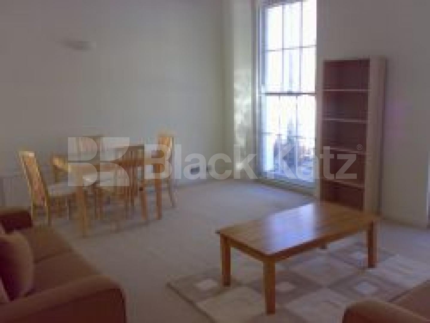 			2 Bedroom, 1 bath, 1 reception Flat			 Gloucester Place, Camden