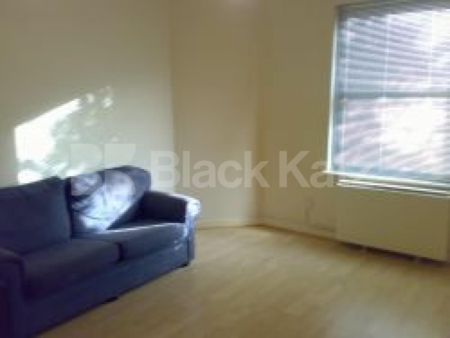 			1 Bedroom, 1 bath, 1 reception Flat			 Sutherland Avenue, Maida Vale