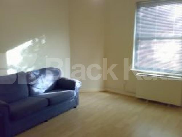 			1 Bedroom, 1 bath, 1 reception Flat			 Sutherland Avenue, Maida Vale