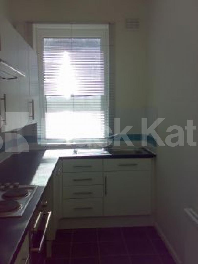 			2 Bedroom, 1 bath, 1 reception Flat			 Gloucester Place, Camden