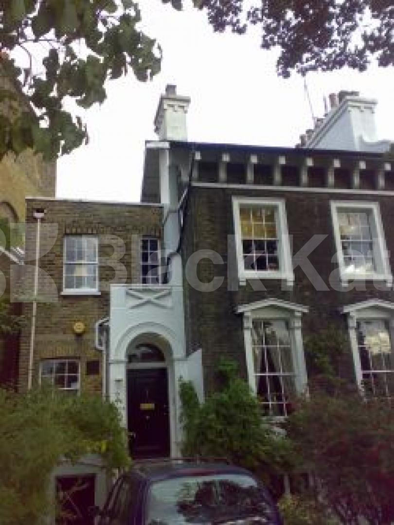 			New Instruction, Studio Apartment, 1 bath, 1 reception Flat			 Gloucester Cresent, Camden