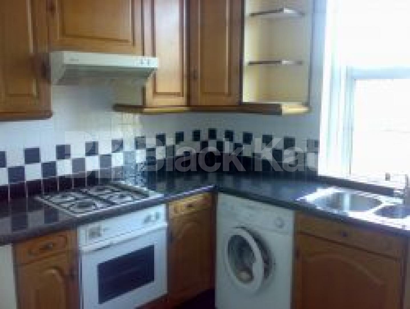 			NEW INSTRUCTION/GREAT FOR 3 SHARERS, 2 Bedroom, 1 bath, 1 reception Flat			 Blenheim Terrace, ST JOHNS WOOD