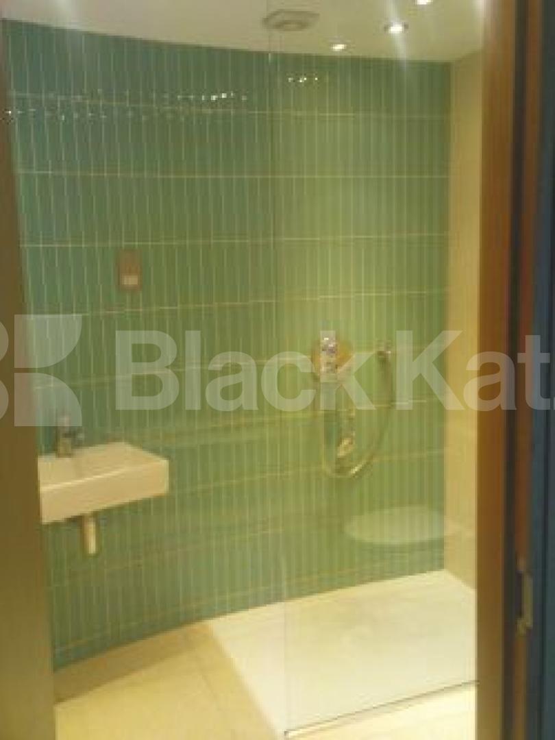 			new instruction, 2 Bedroom, 1 bath, 1 reception Flat			 Arlington Road, CAMDEN NW1