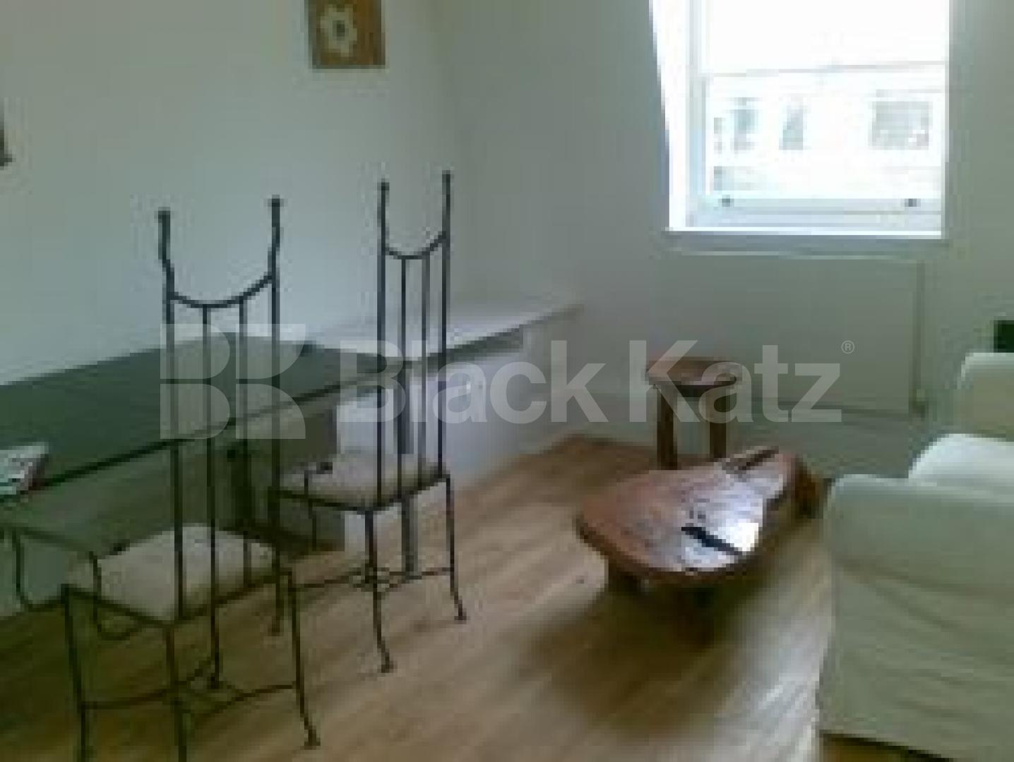 			New Instruciton, 2 Bedroom, 1 bath, 1 reception Flat			 Gloucester Avenue, BAYSWATER W2