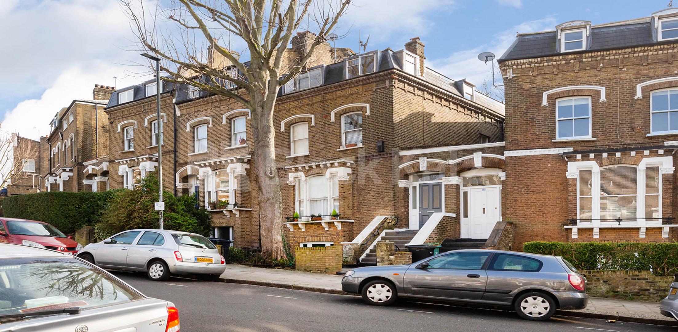 Spacious two bed within a period house on a tree lined st mins to tube and shops Lady Somerset Road, Kentish Town