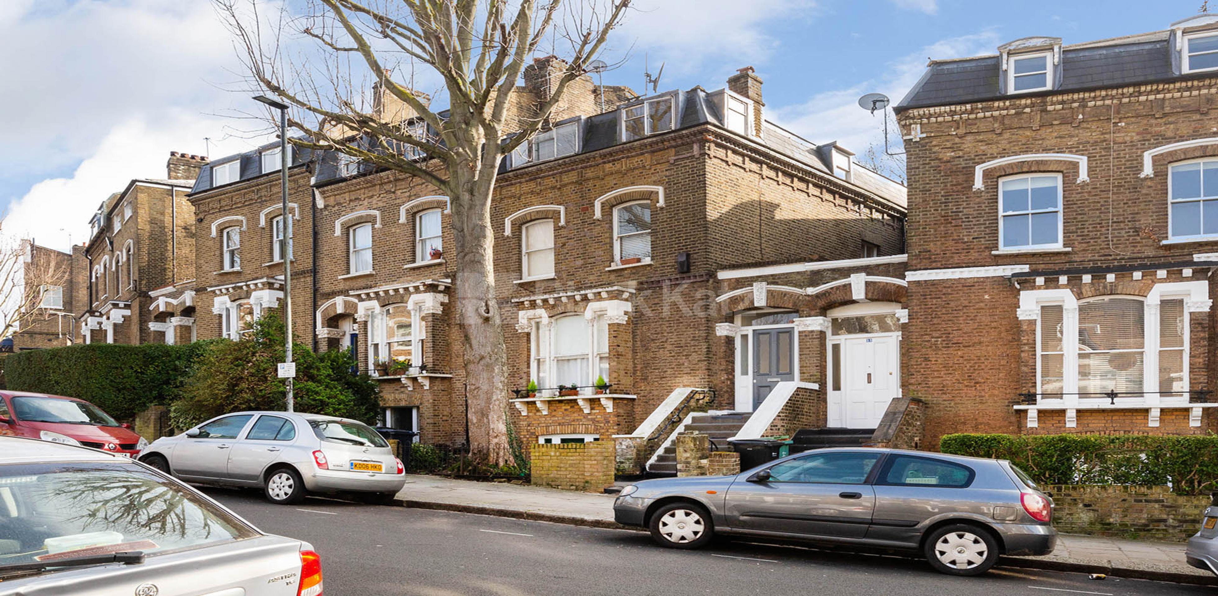 Spacious two bed within a period house on a tree lined st mins to tube and shops Lady Somerset Road, Kentish Town NW5