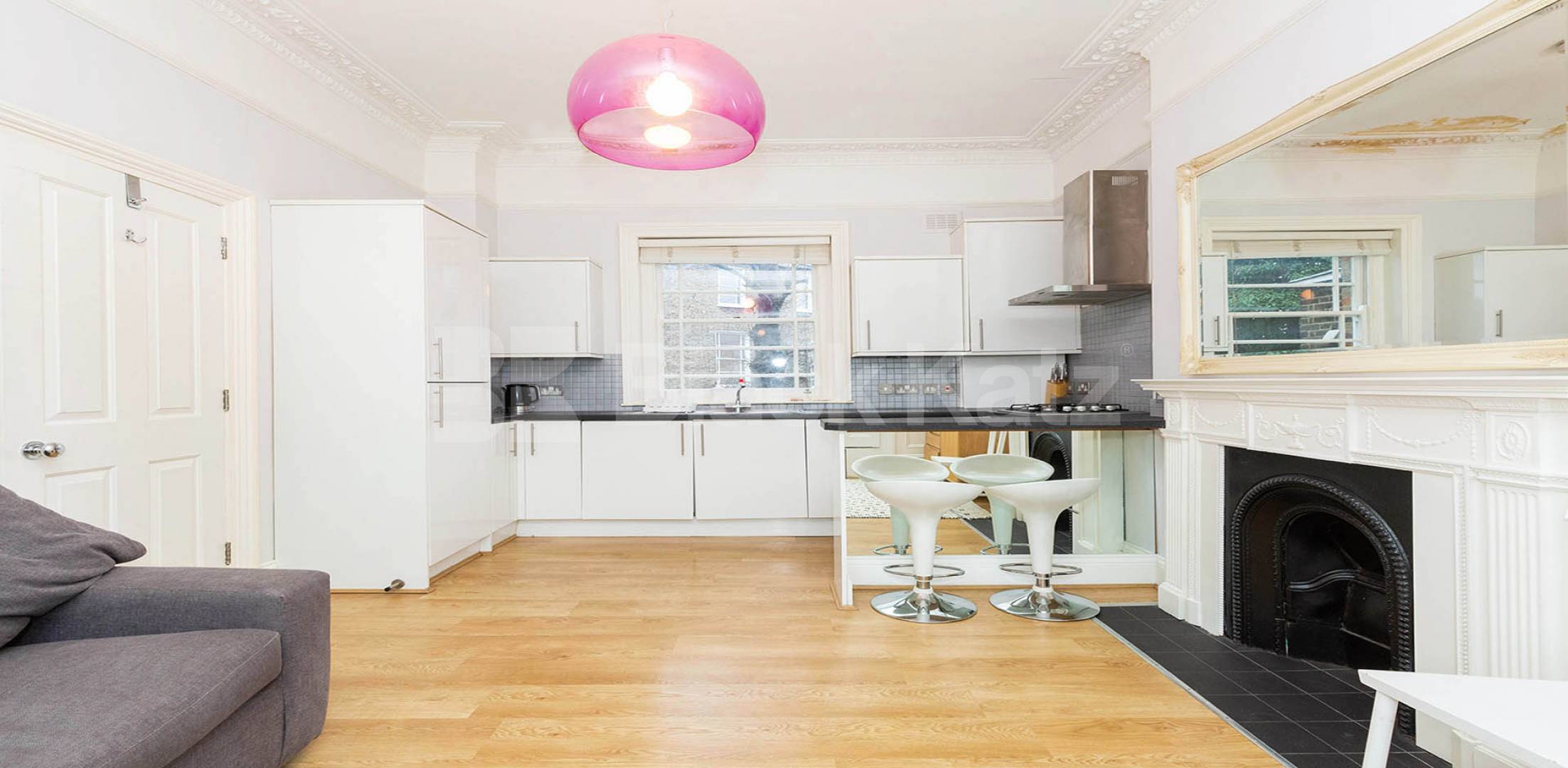 Spacious one bedroom set in period conversion Agar Grove, Camden Square