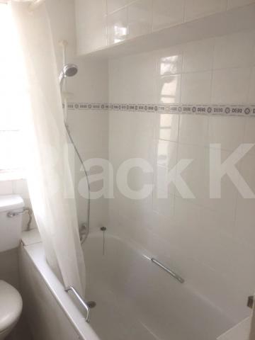 			MINS TO TUBE!, 1 Bedroom, 1 bath, 1 reception Flat			 Camden Road, CAMDEN