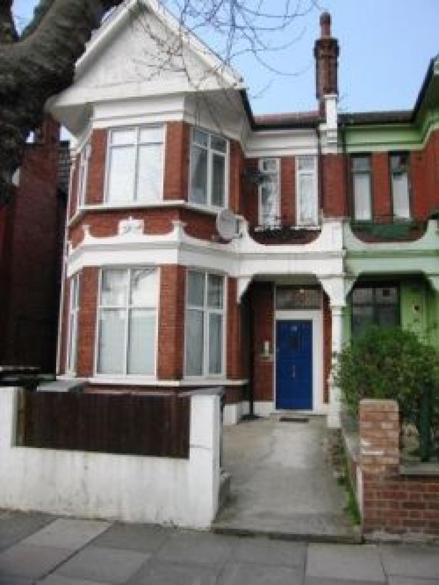 			Studio Apartment, 1 bath, 1 reception Flat			 Anson Road, WILLESDEN GREEN NW2 NW2