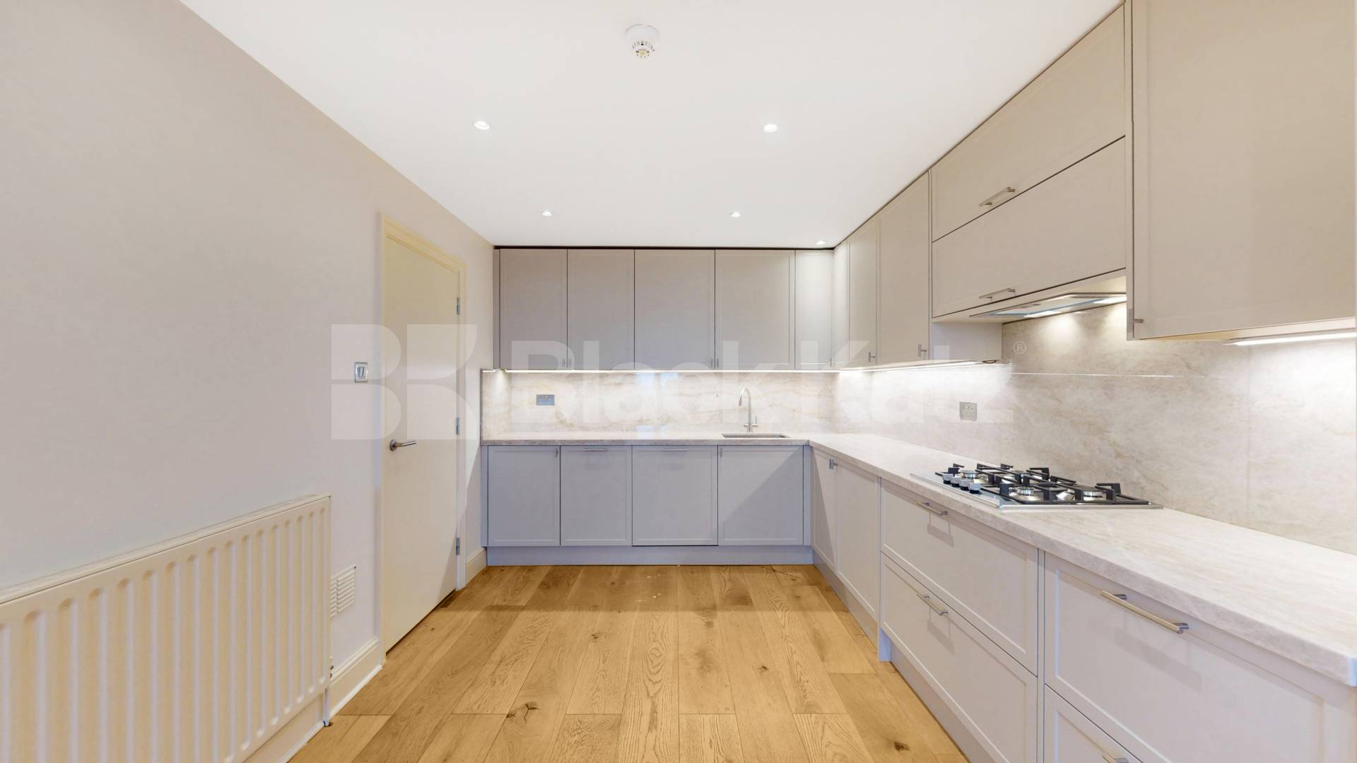 			4 Bedroom, 3 bath, 1 reception 			 Kidderpore Avenue,  Westfield  NW3
