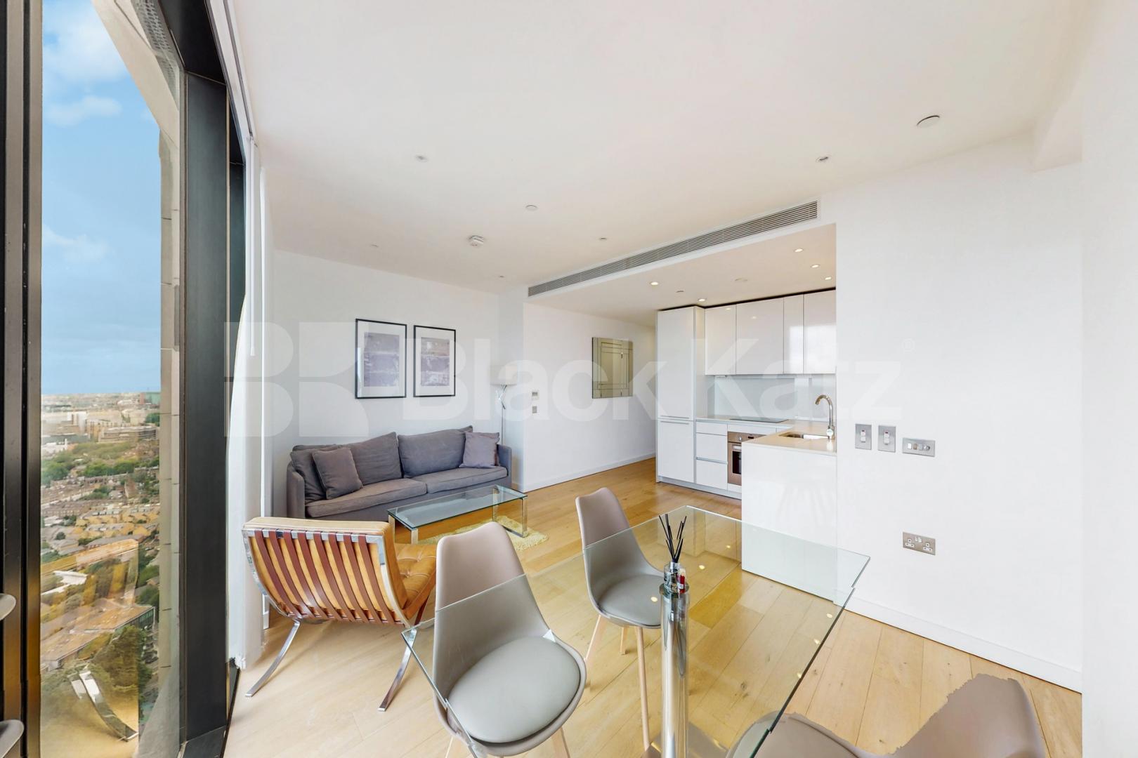 37th floor with stunning views of the cityscape & 24 Hr. Concierge Strata, Walworth Road, Elephant and Castle