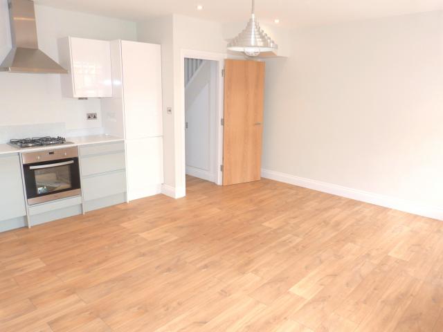 			Renovated Throughout, 3 Bedroom, 1 bath, 1 reception Flat			 Ashmore Road, QUEENS PARK/MAIDA VALE