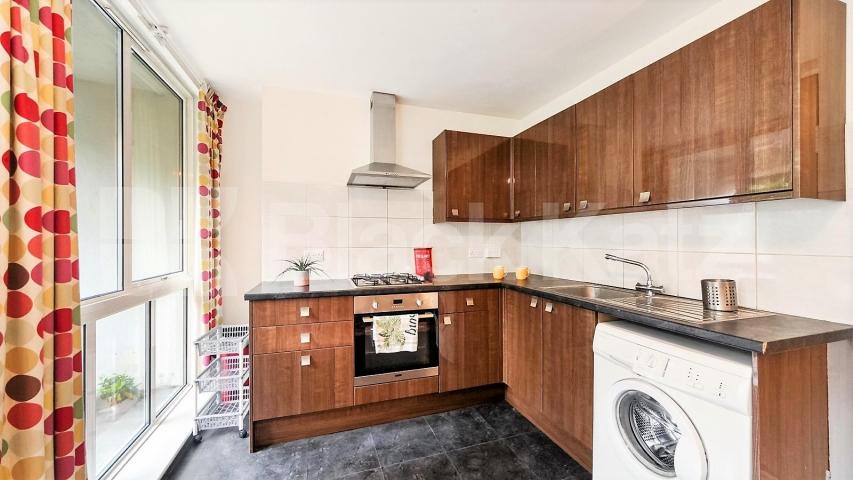 Fantastic modern 4 double bedroom flat near Royal Vet, UCL Bayham Place, Camden