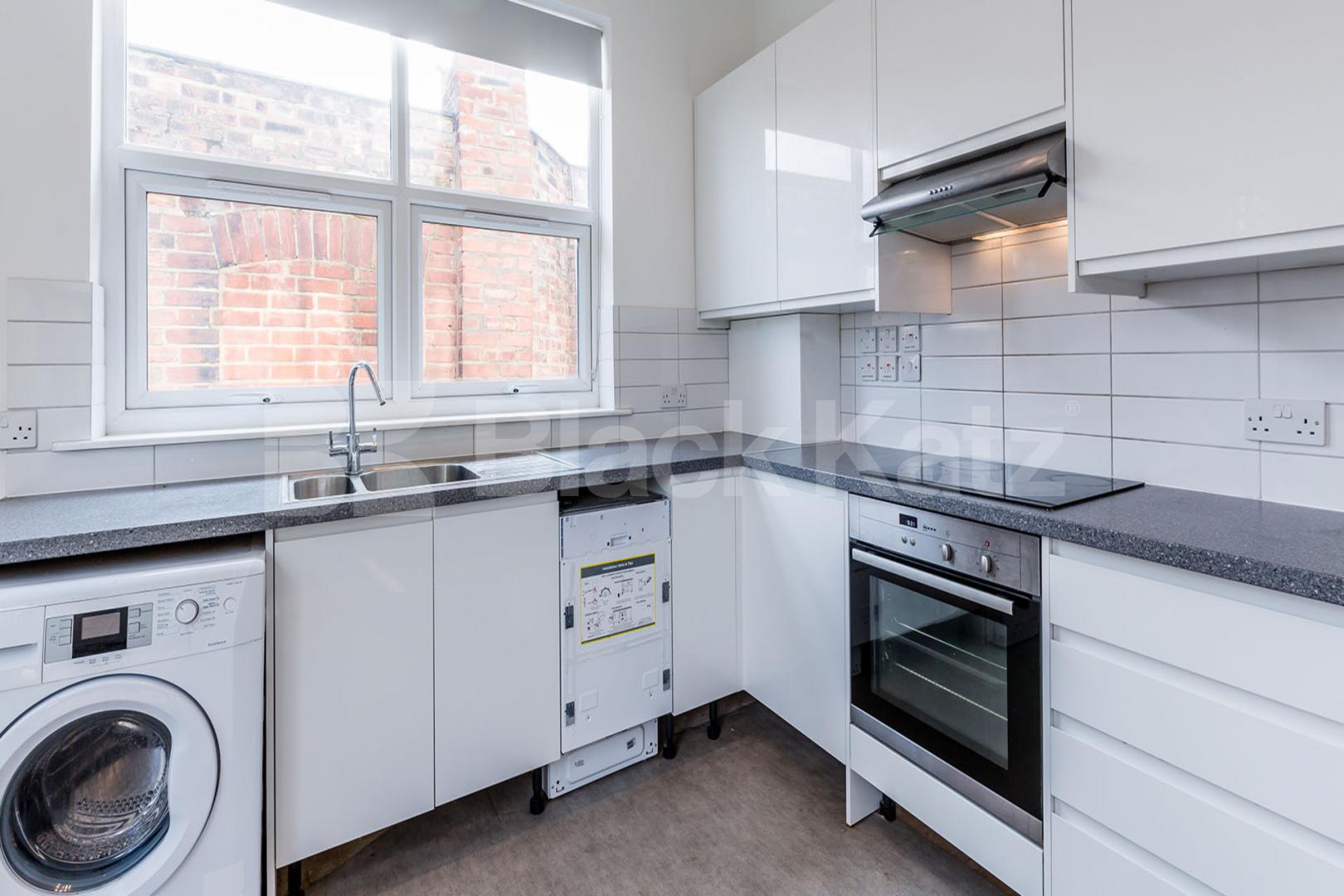 3 bedroom 1 bathroom property located in a prime area of Muswell Hill Alexandra Gardens, Muswell Hill 