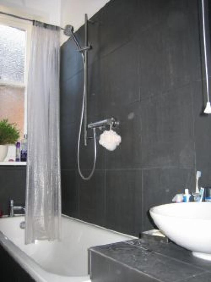 			NEW ON!, 2 Bedroom, 1 bath, 1 reception Flat			 Chatsworth Road, MAPESBURY NW2