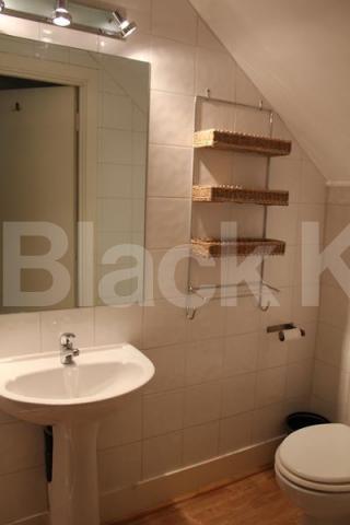 			NEW INSTRUCTION, 1 Bedroom, 1 bath, 1 reception Ground Floor Flat			 Hazlitt Road, Kensington Olympia