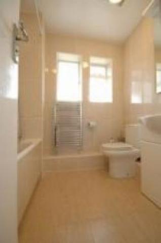 			NEW INSTRUCTION, 2 Bedroom, 1 bath, 1 reception Flat			 Lyndale, WEST HAMPSTEAD/CHILDS HILL NW2