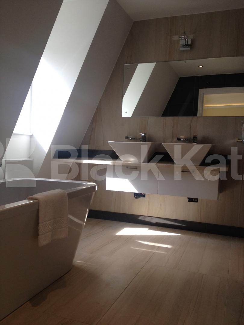 			OVER 1880 SQUARE FEET, 3 Bedroom, 1 bath, 1 reception Penthouse			 Castlebar Road, Ealing