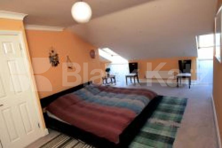 			MUST SEE !, 2 Bedroom, 1 bath, 1 reception Flat			 Grand Union Close, WESTBOURNE PARK W9