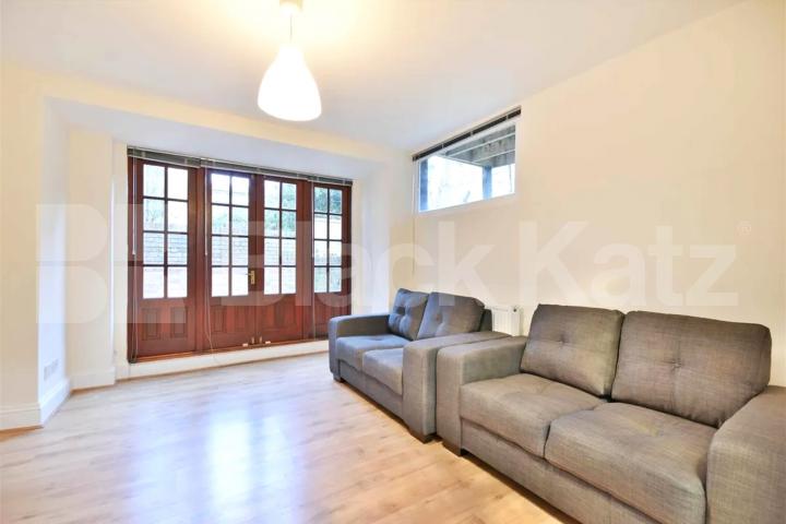 Two Bedroom Two bathroom garden property located short walk to Finsbury Park Portland Rise, Finsbury Park