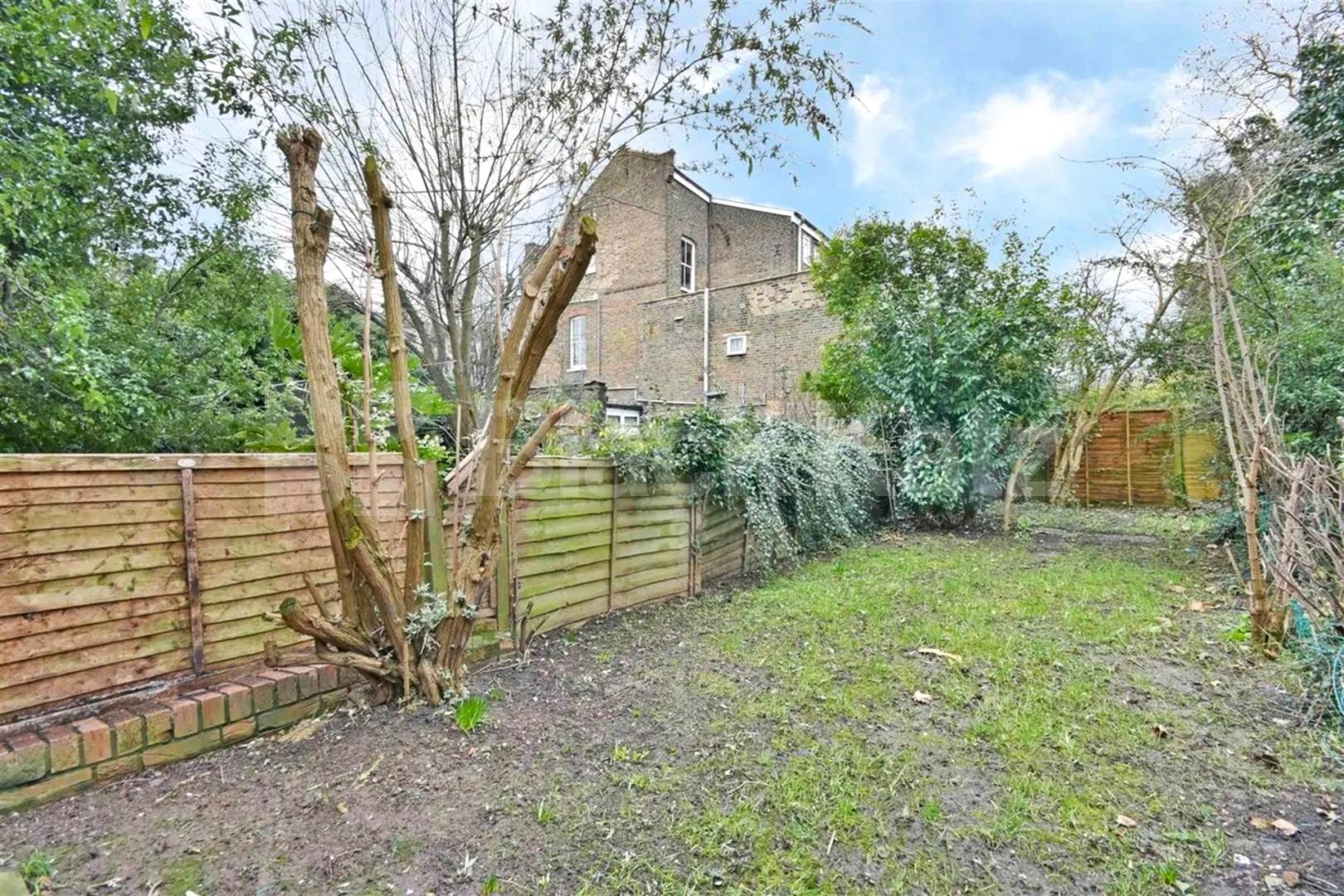Two Bedroom Two bathroom garden property located short walk to Finsbury Park Portland Rise, Finsbury Park