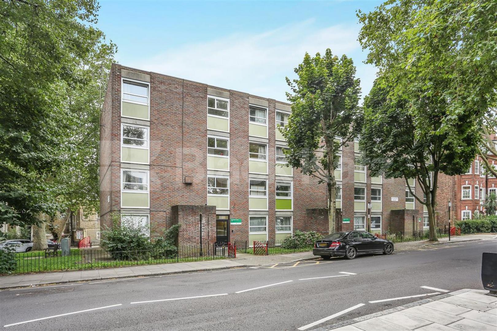 Recently refurbished one bed mins to Archway Tube and shops Pemberton Gardens, Archway