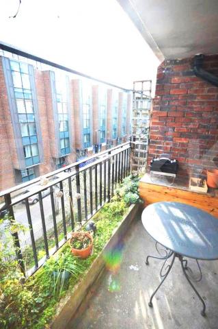 			NEW INSTRUCTION, 3 Bedroom, 1 bath, 1 reception Flat			 Quentin House, Gray Street , Waterloo