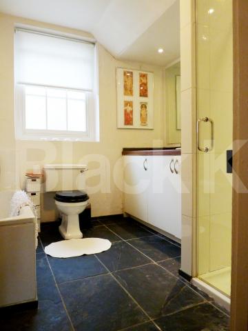 			NEW INSTRUCTION!, 2 Bedroom, 1 bath, 1 reception Flat			 Randolph Street, CAMDEN