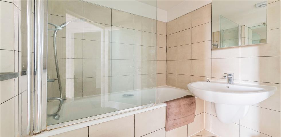 Modern and Central Apartment Lymington Road, West Hampstead