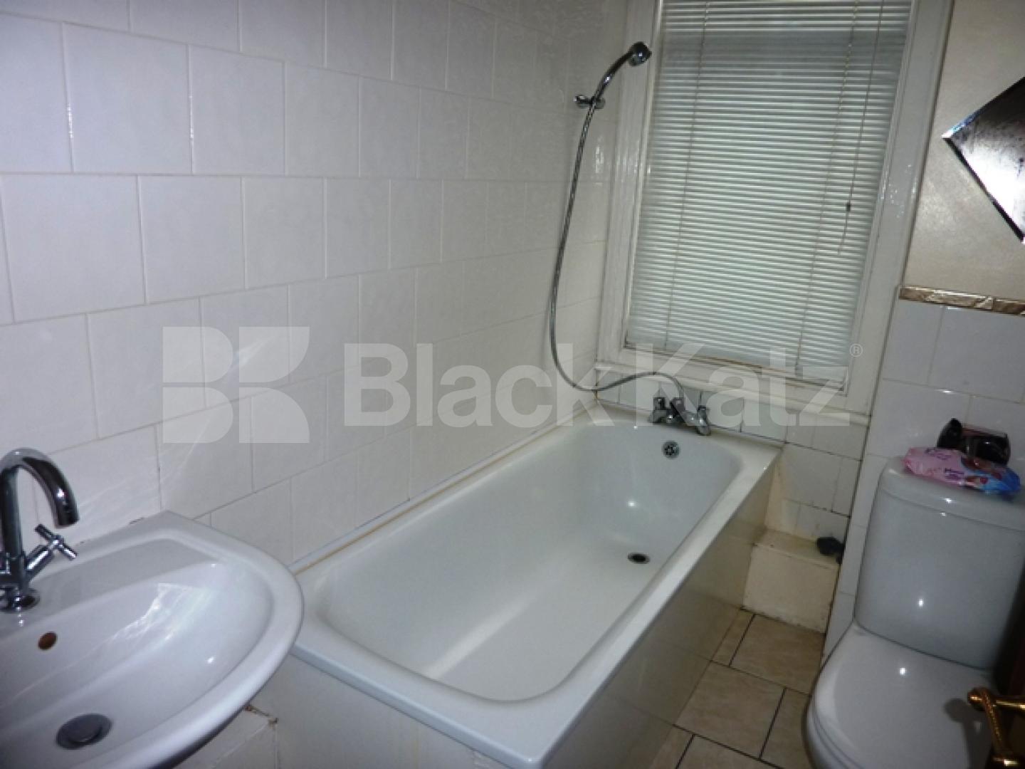 			NEW INSTRUCTION!, 1 Bedroom, 1 bath, 1 reception Flat			 Fernhead road, QUEENS PARK-MAIDA VALE